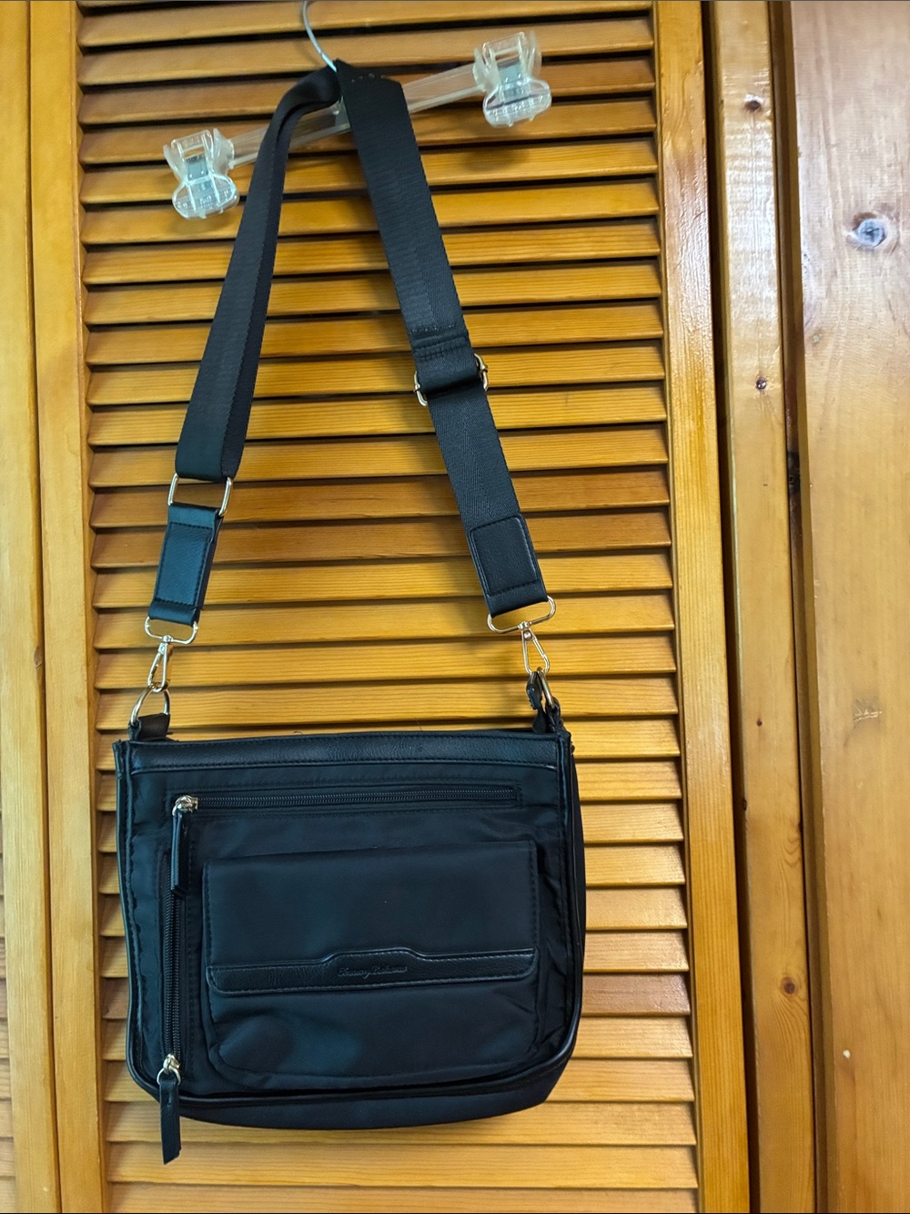 Tommy Bahama Black Nylon Messenger Bag with Adjustable Strap length in 11”